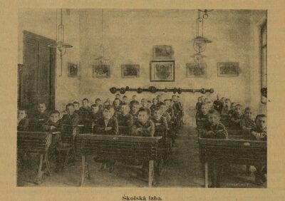 FOTO: Obrázok školy z roku 1907.